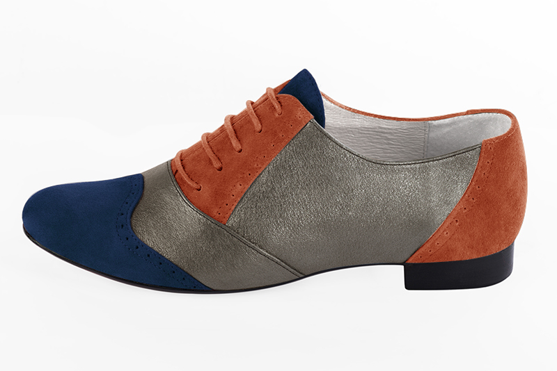 Navy blue, taupe brown and terracotta orange women's fashion lace-up shoes.. Profile view - Florence KOOIJMAN